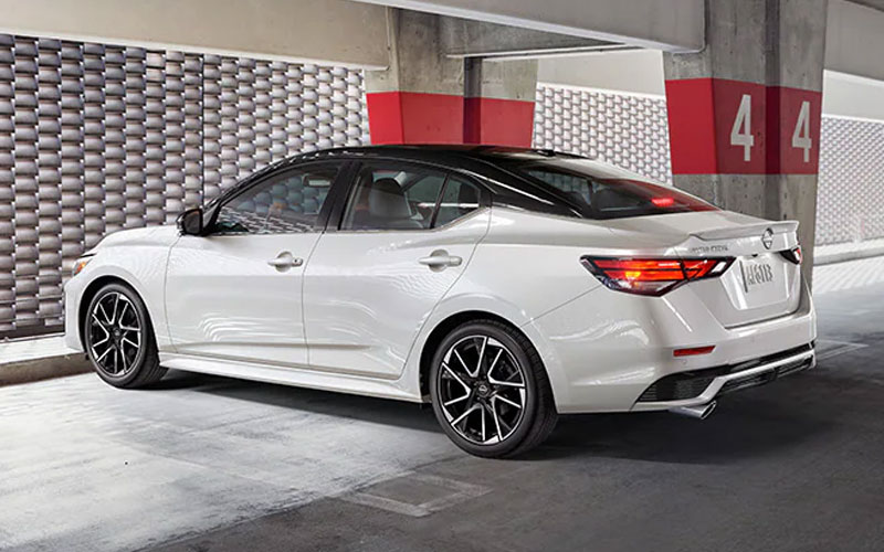 2024 Nissan Sentra with rear cross-traffic alert - nissanusa.com 2024 Nissan Sentra with rear cross-traffic alert - nissanusa.com