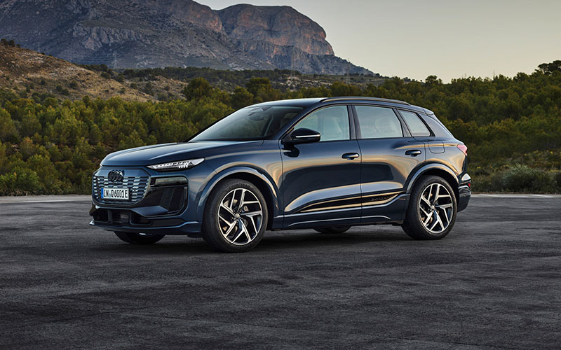 2025 Audi Q6 e-tron exterior - audi-mediacenter.com