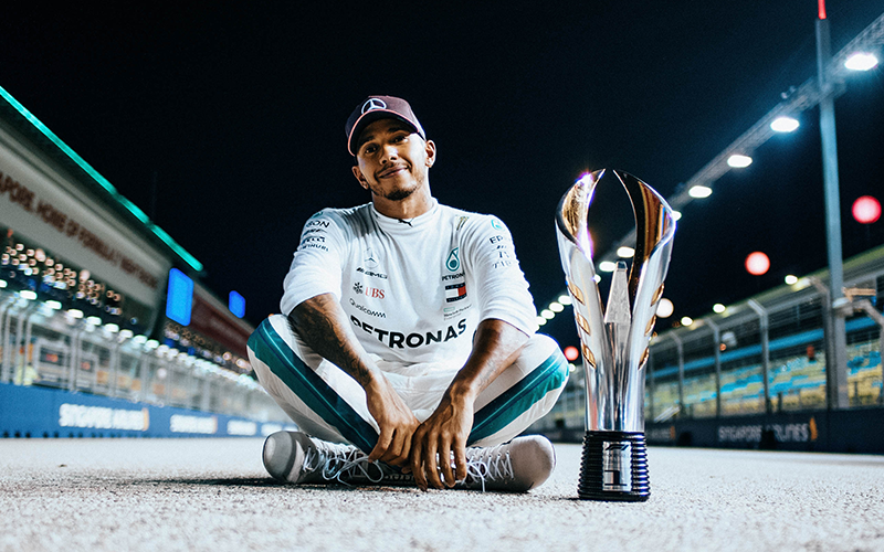 Sir Lewis Hamilton Singapore GP 2018 - media.mercedes-benz.com Sir Lewis Hamilton Singapore GP 2018 - media.mercedes-benz.com