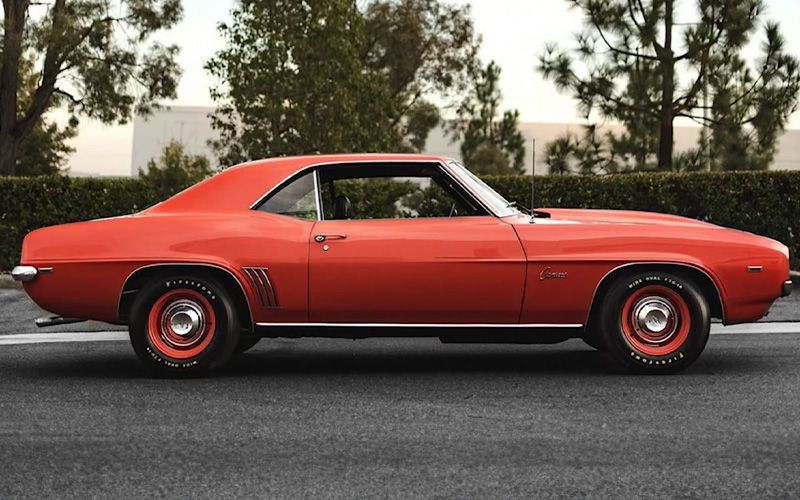 1969 Chevrolet Camaro ZL1 - The Car Corner on youtube.com