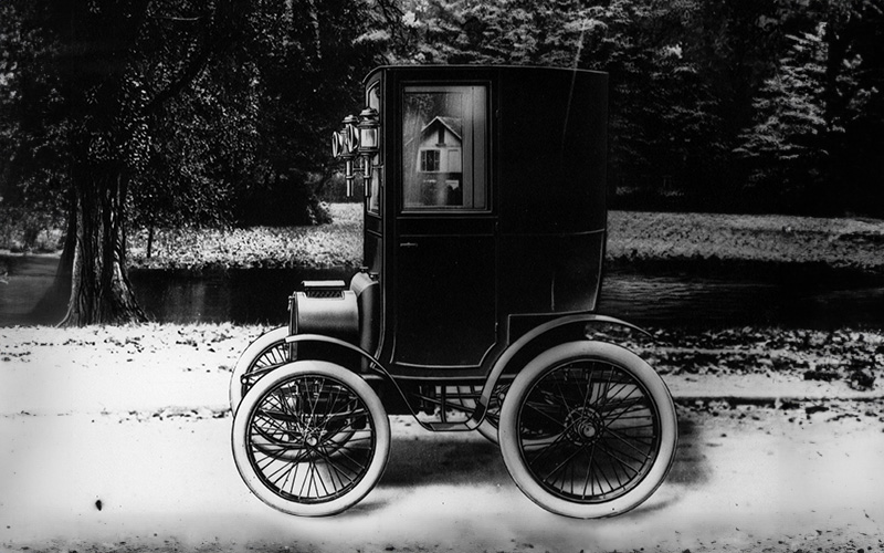 1899 Renault Voiturette Type B - press.renault.co.uk 1899 Renault Voiturette Type B - press.renault.co.uk