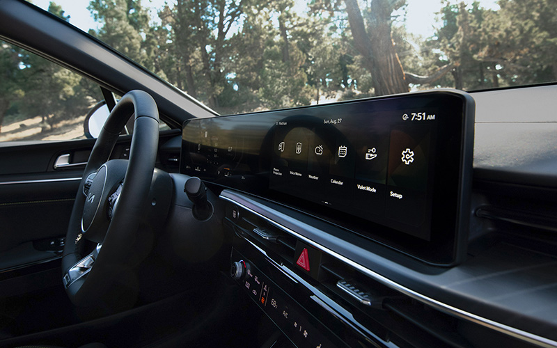 2025 Kia K5 Interior Infotainment - kia.com