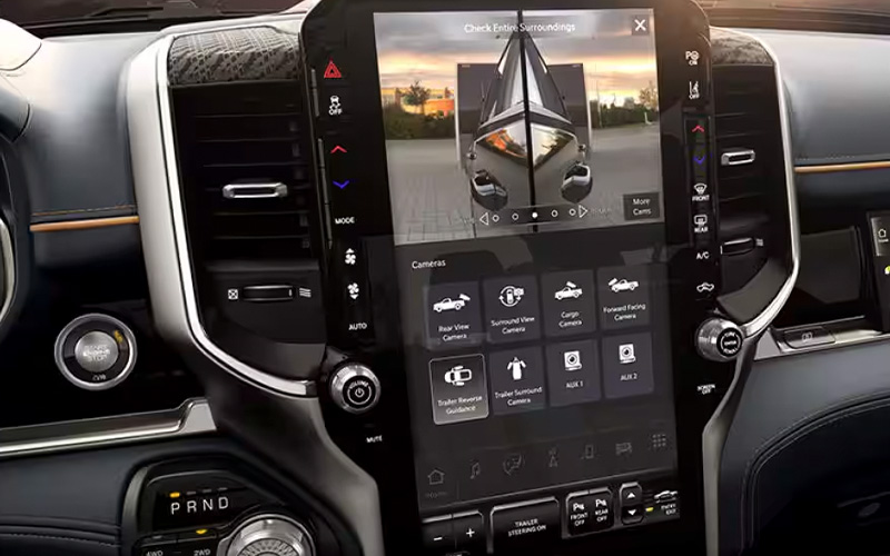 2025 RAM 1500 Interior Front Infotainment - ramtrucks.com