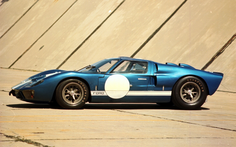 1966 Ford GT40 MK II - fordheritagevault.com