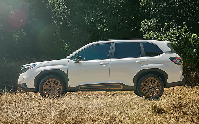 2025 Subaru Forester Side Exterior- subaru.com