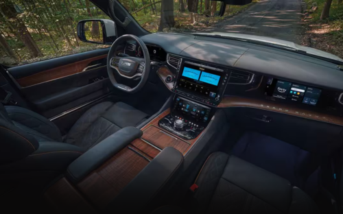 Grand Wagoneer Gallery Interior Hero - jeep.com