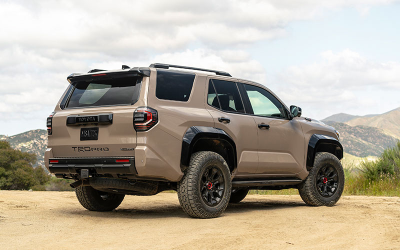 Toyota 4Runner TRD Pro Mudbath - pressroom.toyota.com