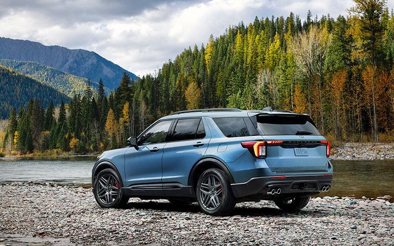 2025 Ford Explorer - media.ford.com