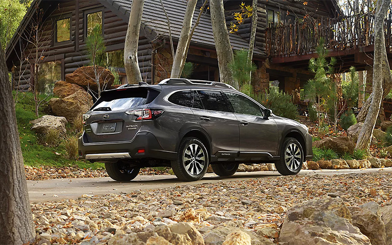 2025 Subaru Outback Rear Exterior - subaru.com