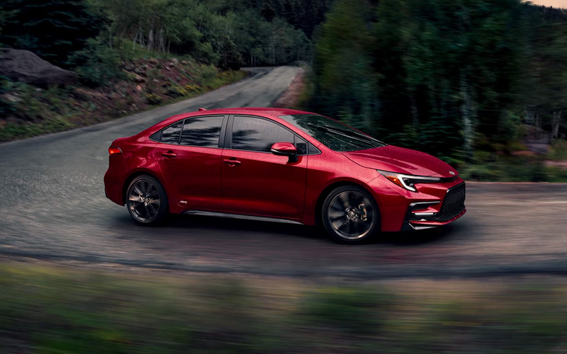 2025 Toyota Corolla Hybrid SE Sedan - toyota.com