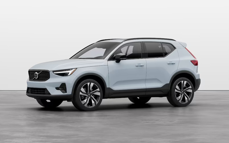 A white 2025 Volvo XC40.