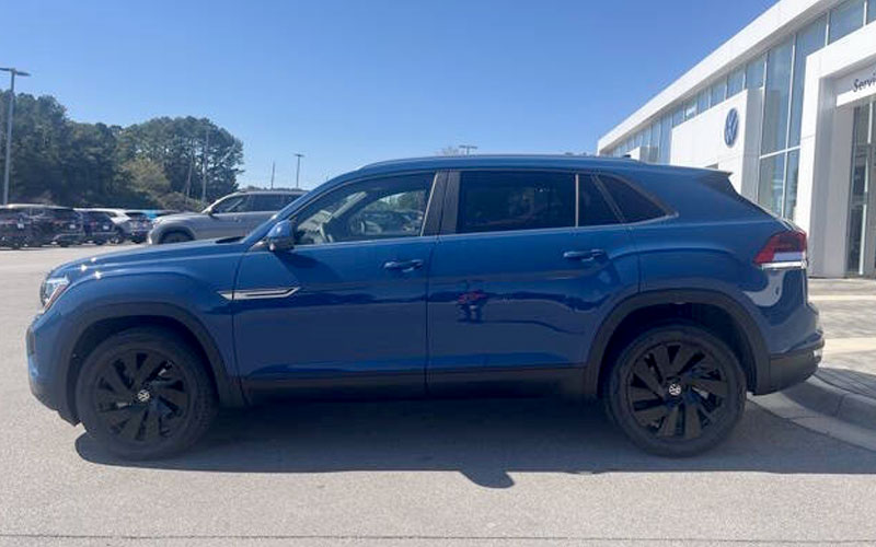 2025 Volkswagen Atlas SE with Technology - carsforsale.com