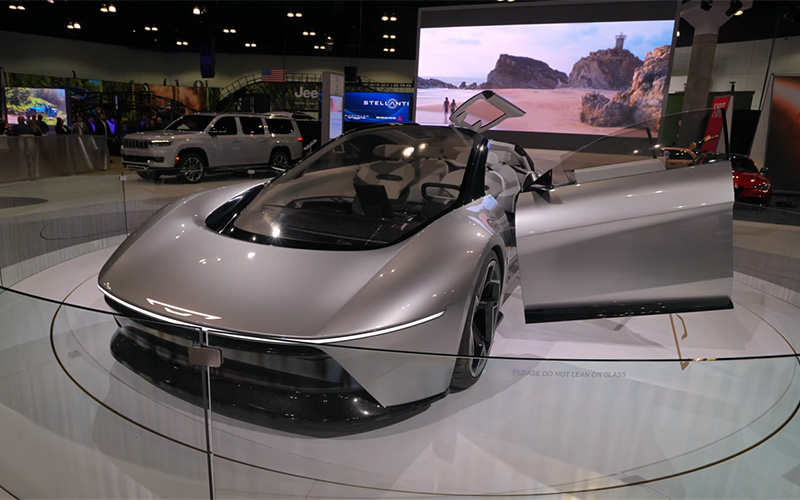 Chrysler HALCYCON concept - Tech In The Car on YouTube Chrysler HALCYCON concept - Tech In The Car on YouTube