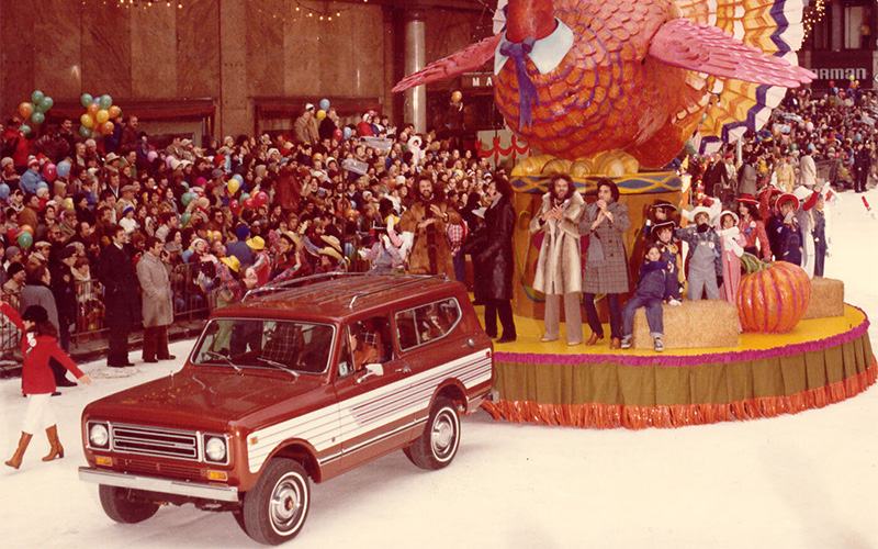 International Scout Tom the Turkey Float - macys.com