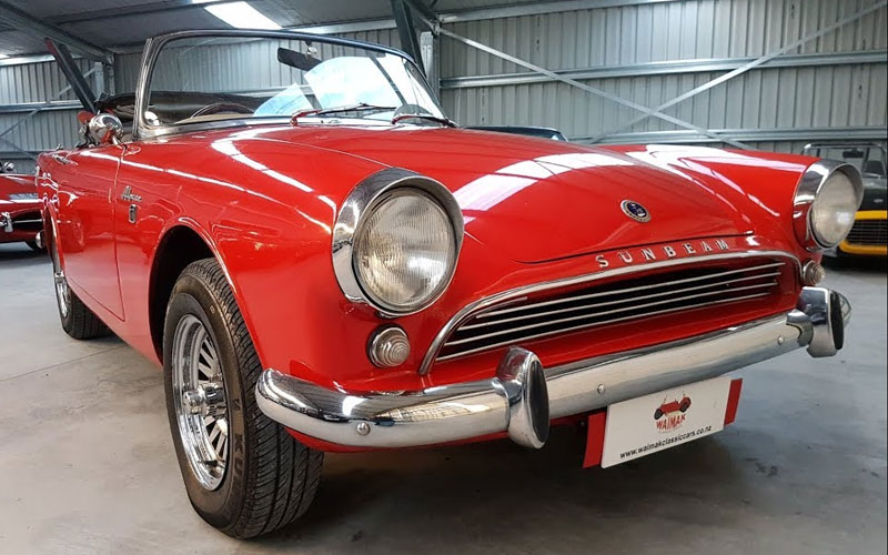 1959 Sunbeam Alpine - on youtube.com @WaimakClassicCars1234