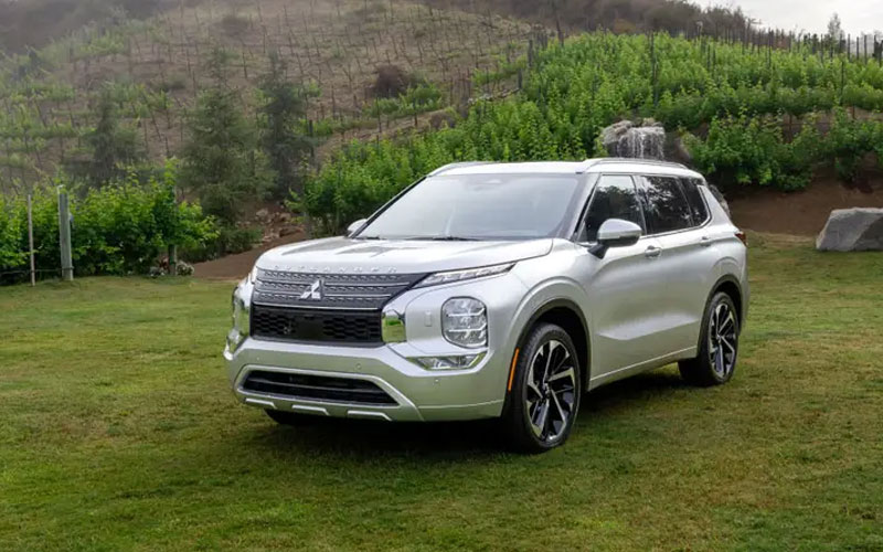 2024 Mitsubishi Outlander - mitsubishicars.com