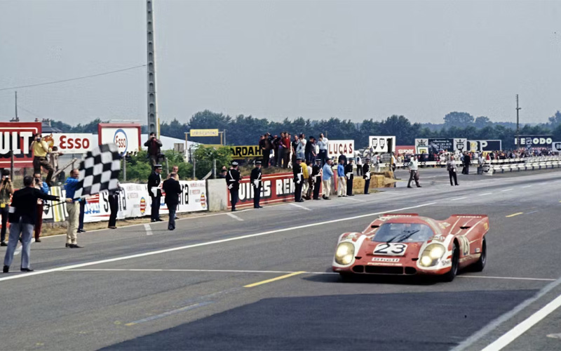 Porsche 917K at the 24 Hours of Le Mans, 1970 - porsche.com Porsche 917K at the 24 Hours of Le Mans, 1970 - porsche.com