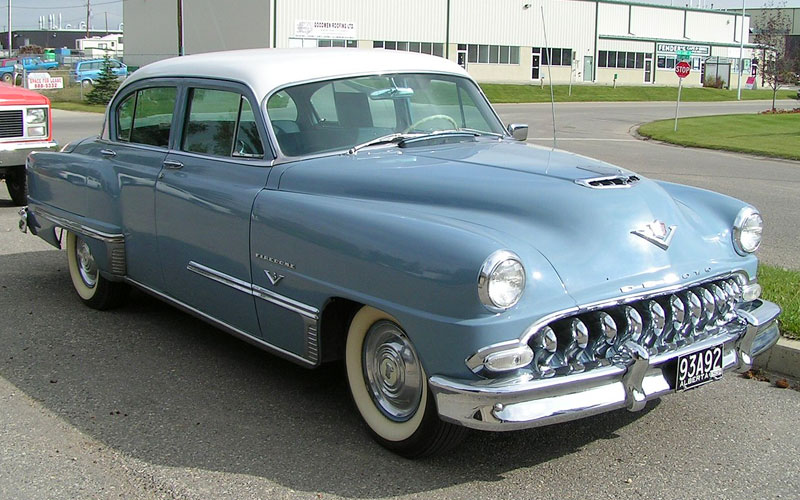 1953 DeSoto Firedome - en.wikipedia.org