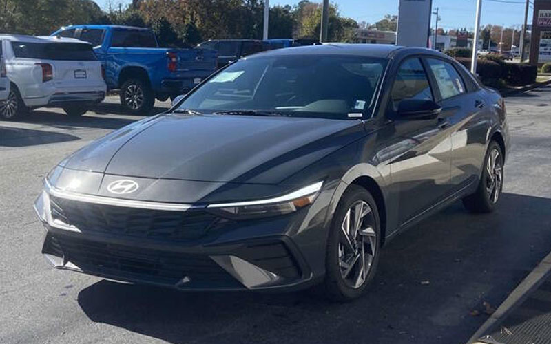 2025 Hyundai Elantra SEL Sport - carsforsale.com