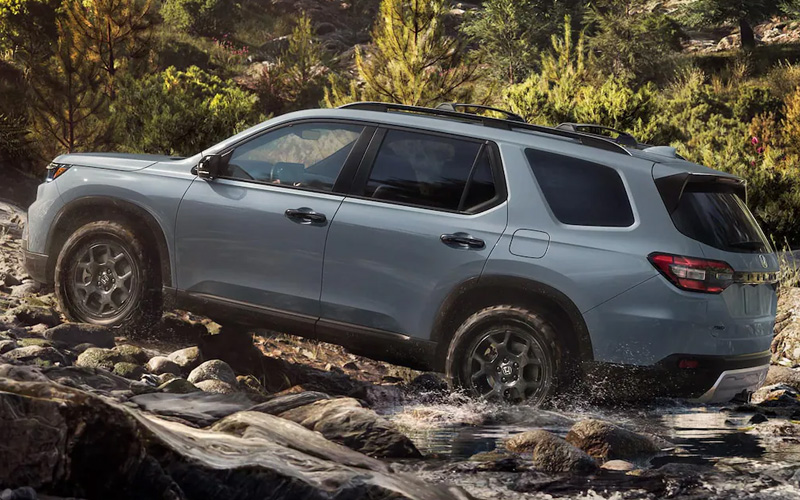 2025 Honda Pilot - automobiles.honda.com