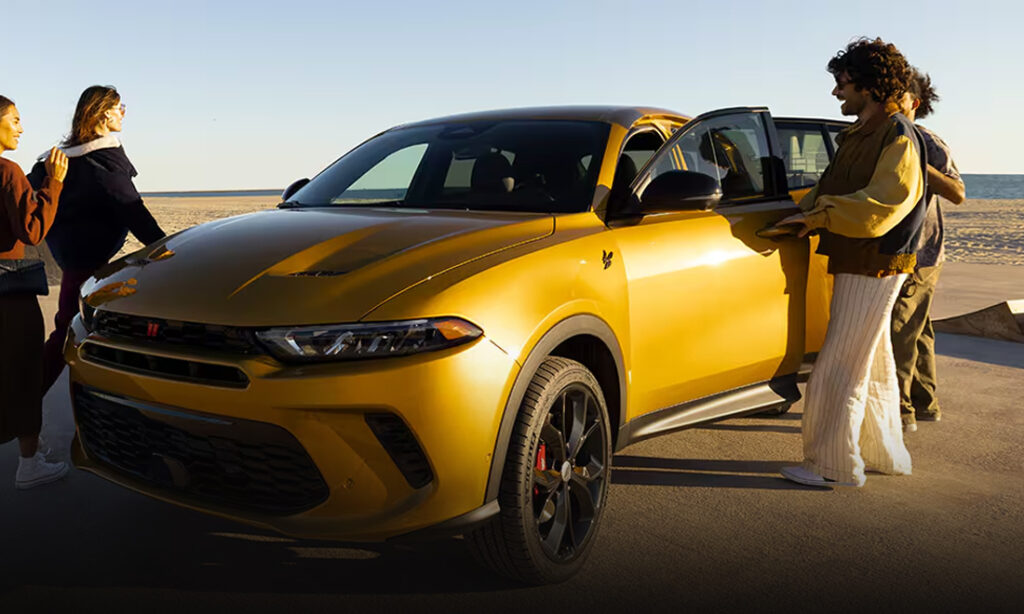 Low interest rates, affordable monthly payments, and thousands of dollars in extra incentives are all rounded up in this look at current new car incentives.
