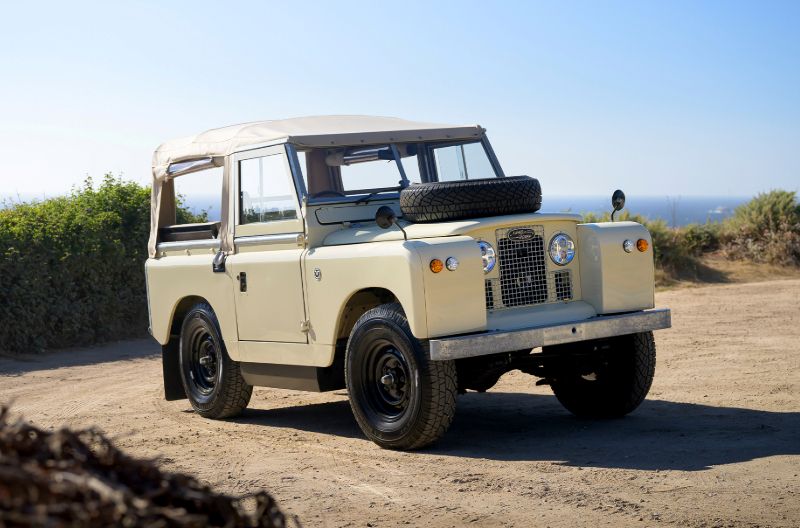 Everrati LandRover Series IIa Restored Land Rover Series IIa