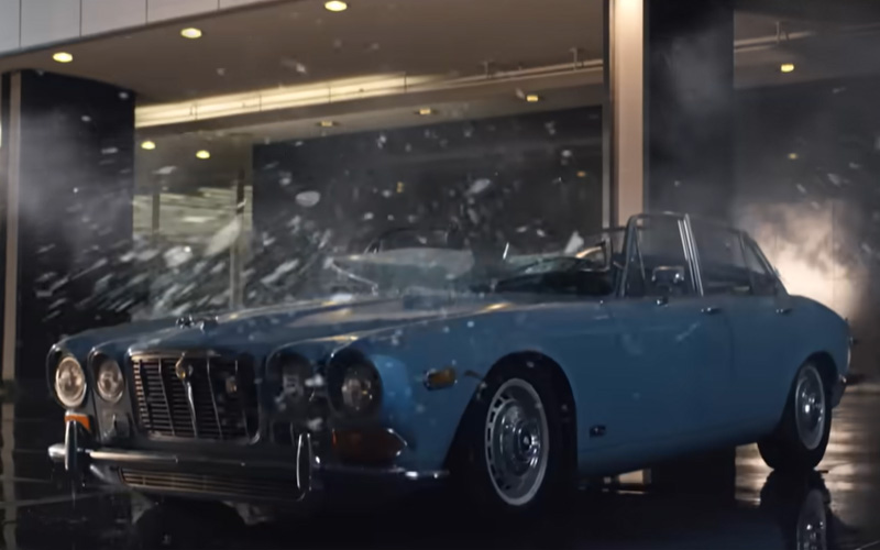 1971_Jaguar_XJ6_Series_1_BadBlood Damaged 1971 Jaguar XJ6 Series 1