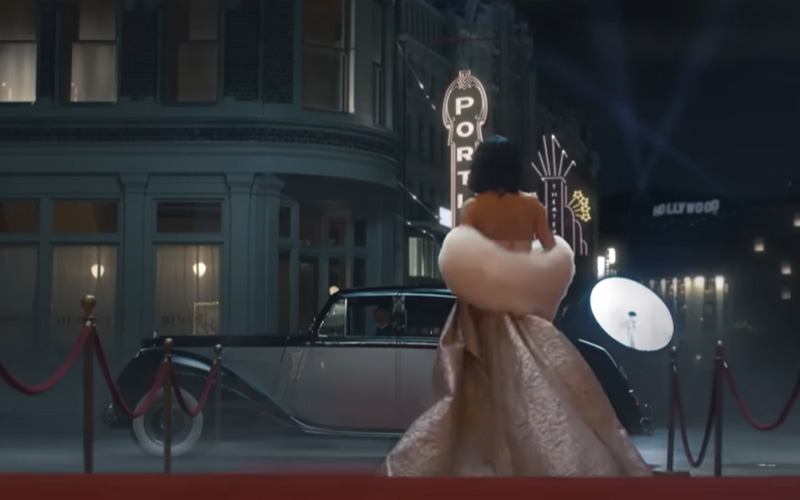 Rolls_Royce_Silver_Dawn_Wildest_Dreams Rolls Royce Silver Dawn Parked at the end of a Red Carpet