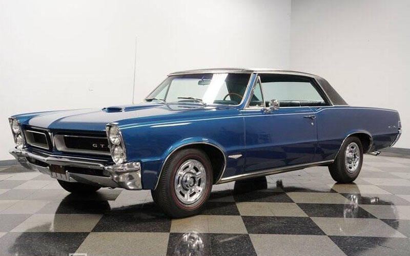 Blue 1965 Pontiac GTO