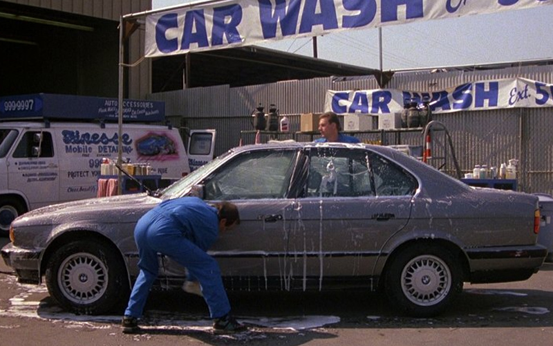 Cars of Seinfeld BMW E34 5-Series