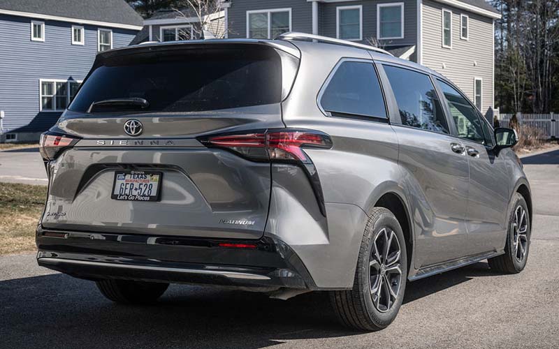 2026_Toyota_Sienna_Rear 2026 Toyota Sienna Rear