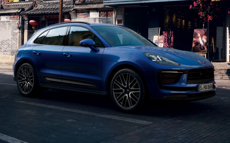2026 Porsche Macan 2 Blue 2026 Porsche Macan